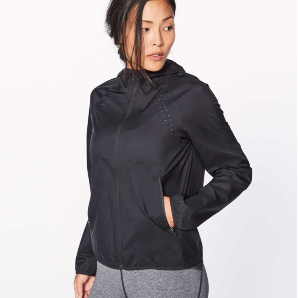 Lululemon Like The Windshell